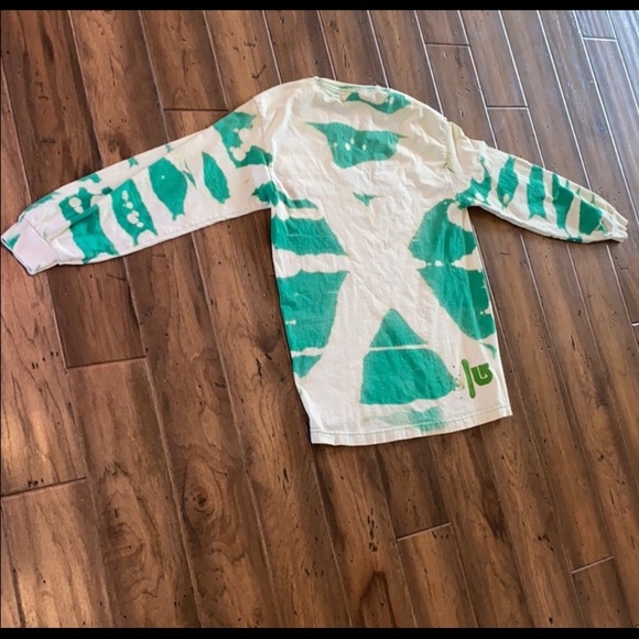 Custom Burton Shirt - Picture 6 of 6